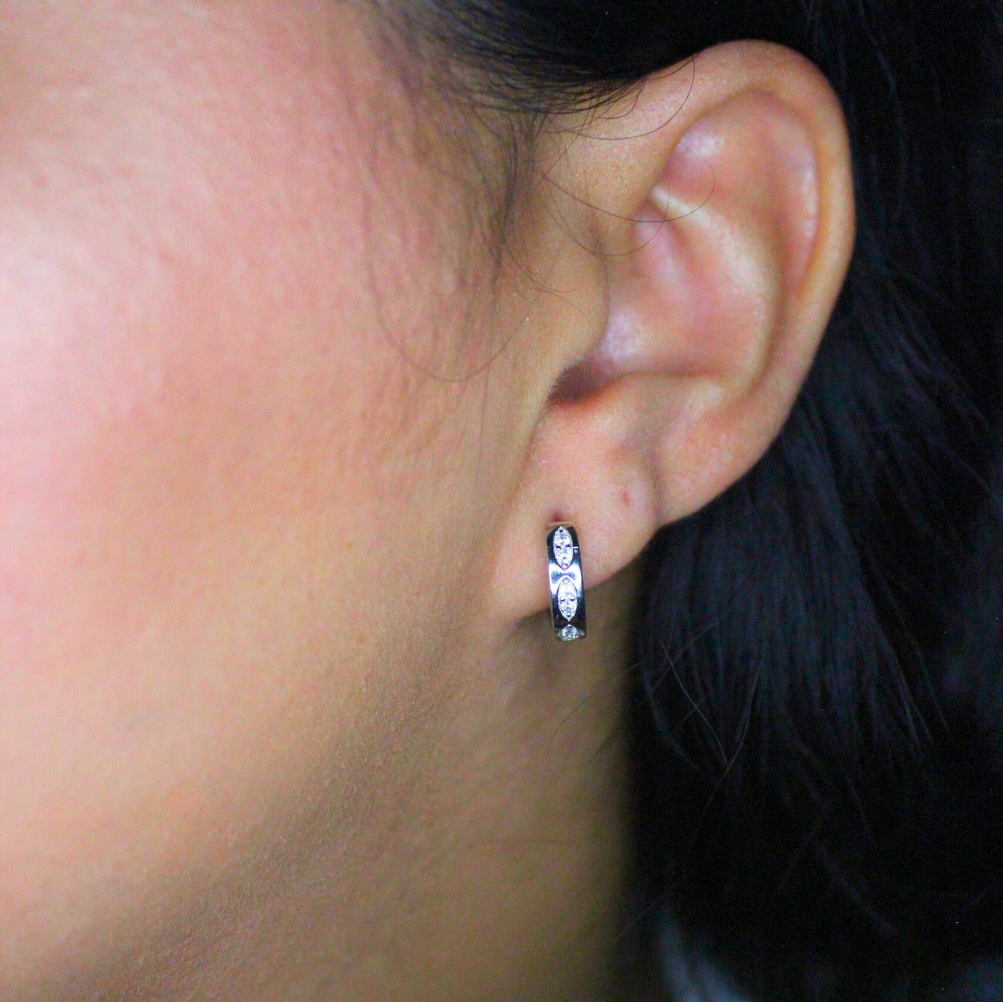 Val Earring